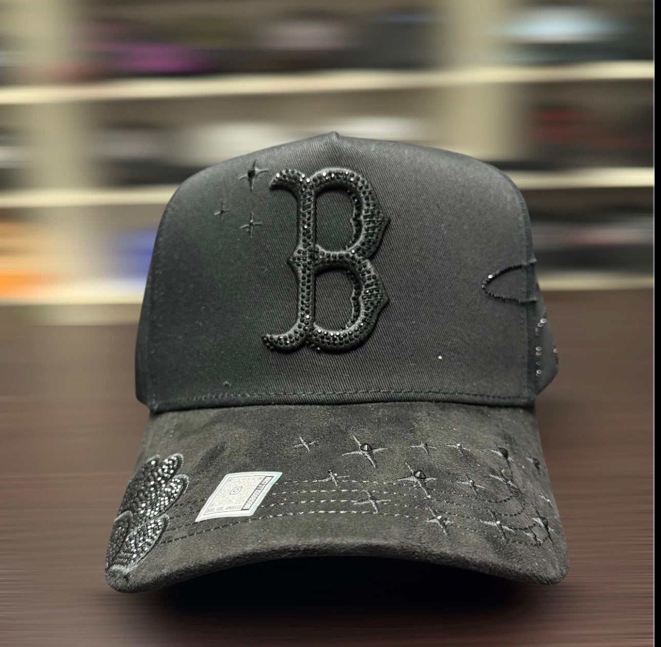 Boston Murakami (Total Black)