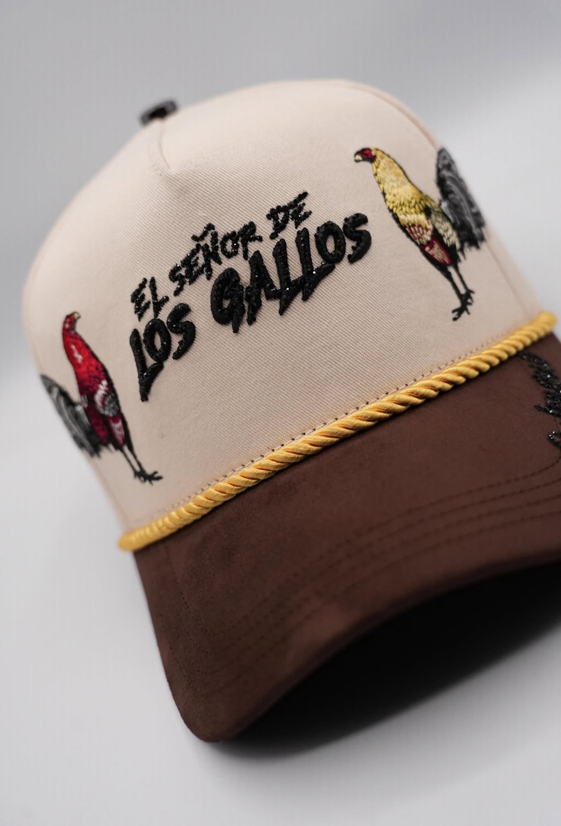 Señor de los Gallos (Beige)