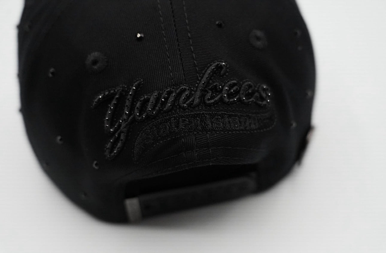 N.Y. Crystals (Total Black)