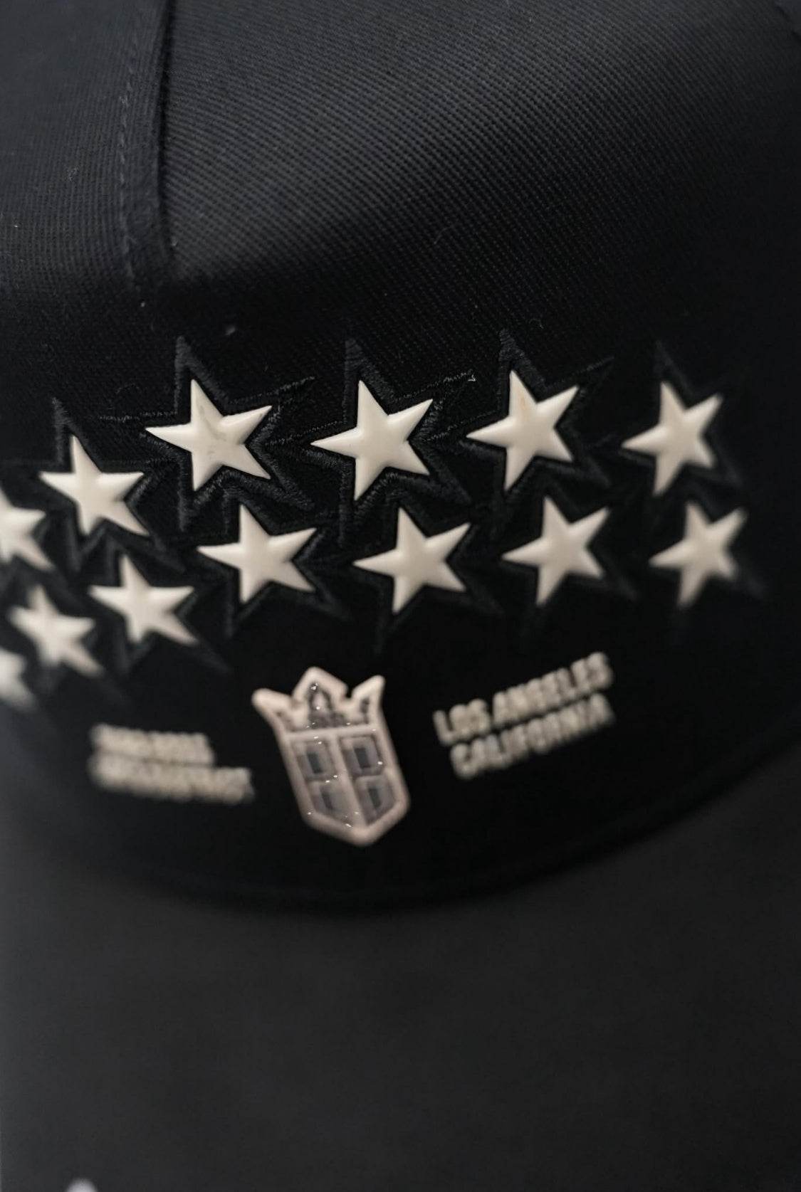 Biggboss District (Beige)